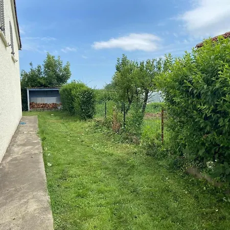 Maison 4 Ch, Familiale, Proche Commodite,