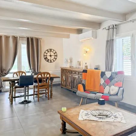 Vakantiehuis Maison 4 Ch, Familiale, Proche Commodite,