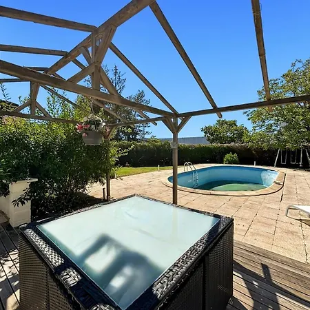 Maison 4 Ch, Familiale, Proche Commodite,