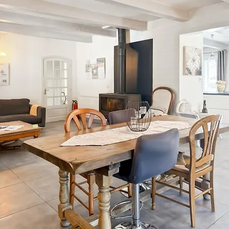 Maison 4 Ch, Familiale, Proche Commodite, Aurillac