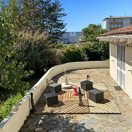 Vakantiehuis Maison 4 Ch, Familiale, Proche Commodite, *