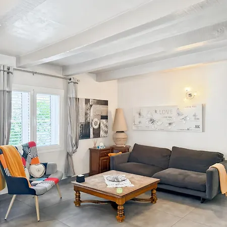 Maison 4 Ch, Familiale, Proche Commodite, * Aurillac