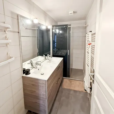 Maison 4 Ch, Familiale, Proche Commodite,